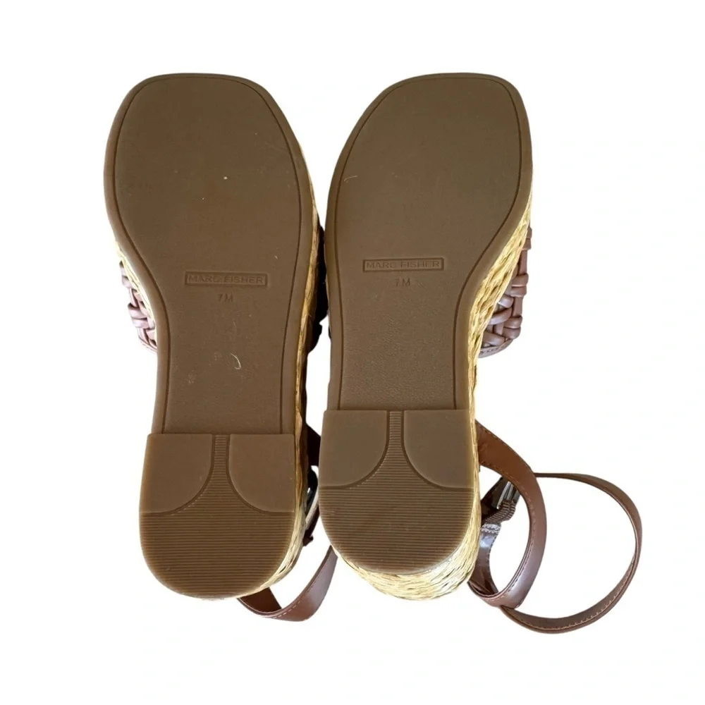 Marc Fisher Godina Womens Cushioned Footbed Faux Leather Wedge Sandals